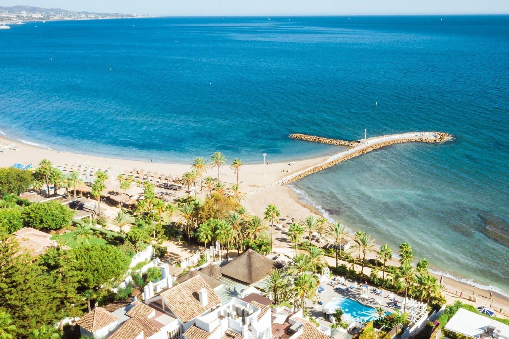 Exclusive Duplex Penthouse Sea Views In Marbella Golden Mile