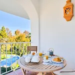 Exclusive Duplex Penthouse Sea Views In Marbella Golden Mile